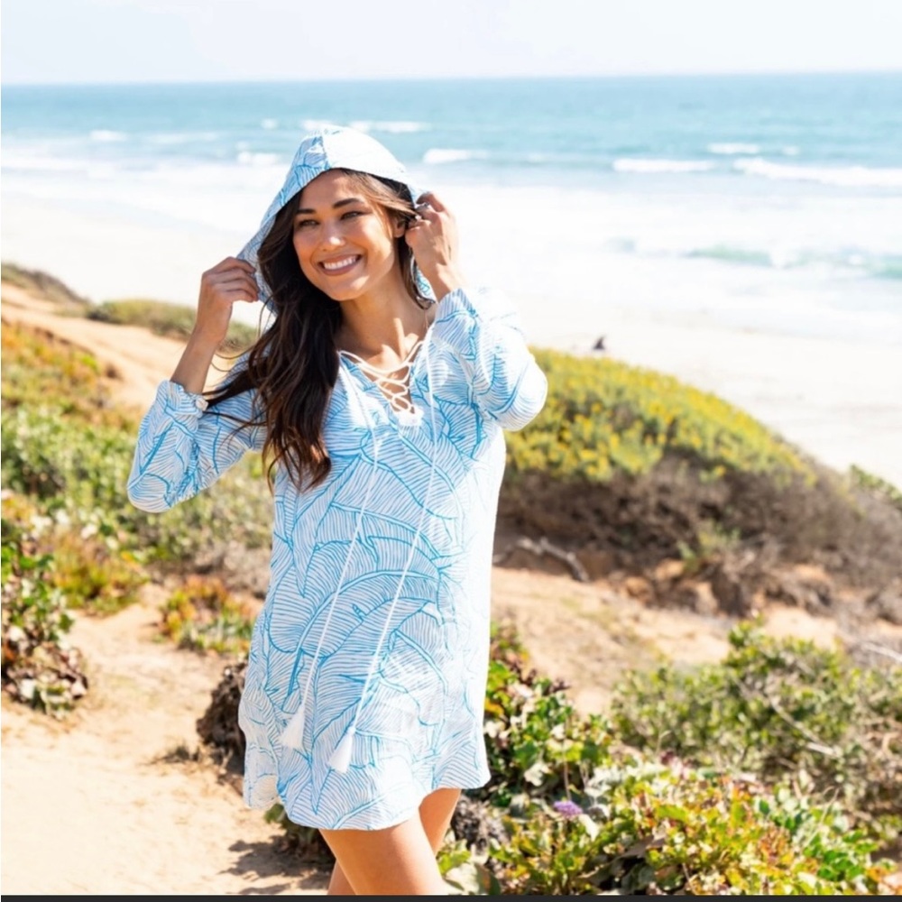 Charlie Holiday Swim Coverup - Picture 2 of 8